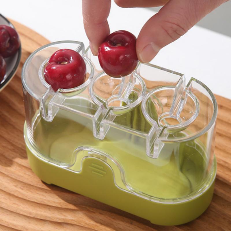Multi Slot Cherry & Olive Pitt - Kitchen Tools In Baking recension och pris