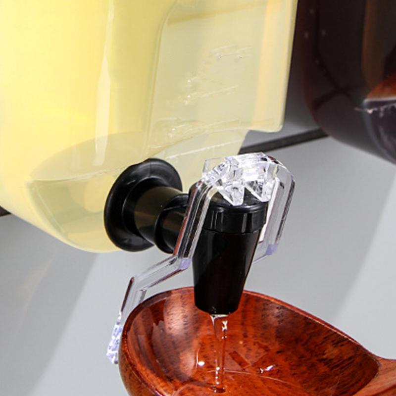 Vinegar And Oil Dispenser Wall - Kitchen Bank recension och pris